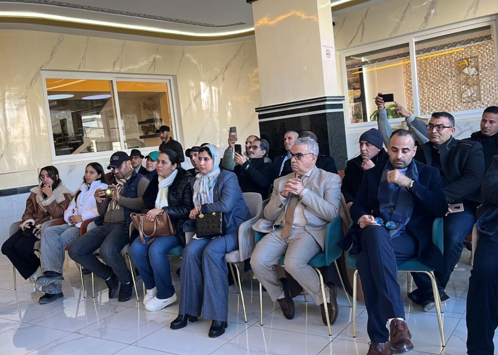 3030db00-7f4c-4c56-b6cc-59d619b46179