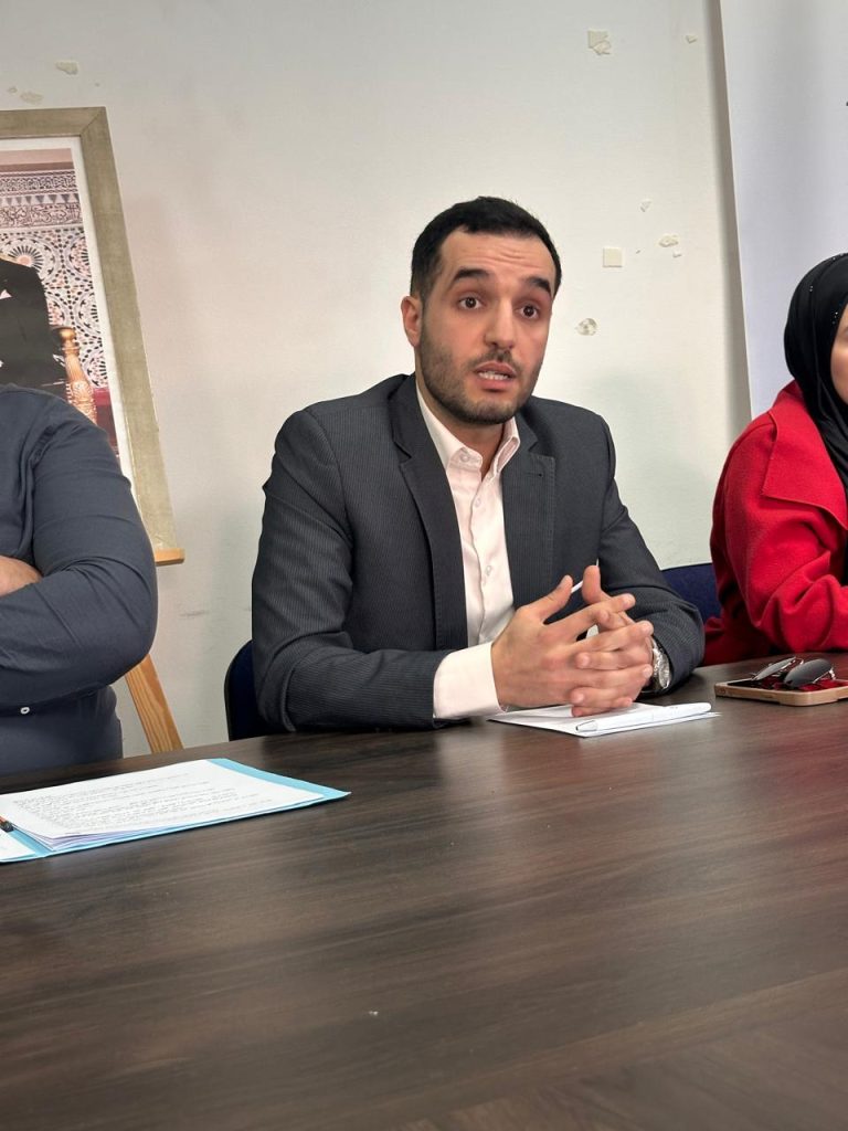 c317d4f8-4daf-46fd-a8aa-1983c9b08d53